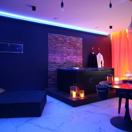 Suite Blue Jacuzzi Le Breuil  Экстерьер фото